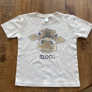 Little girl “moo” shirt.